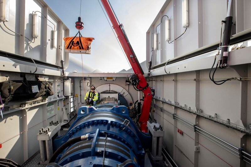 Offshore-Materialkranung für die Wartung von Siemens SWT-3.6